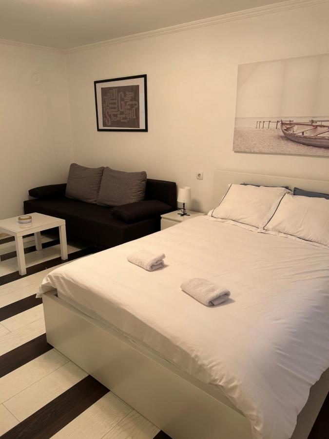 Lana Apartman Belgrade Extérieur photo